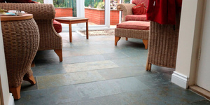 Плитка для пола в гостиную, беседку и для патио RKS SLATE Сланец Brazil Multicolor Natural лучшие решения из натурального камня для интерьера в РКС 
