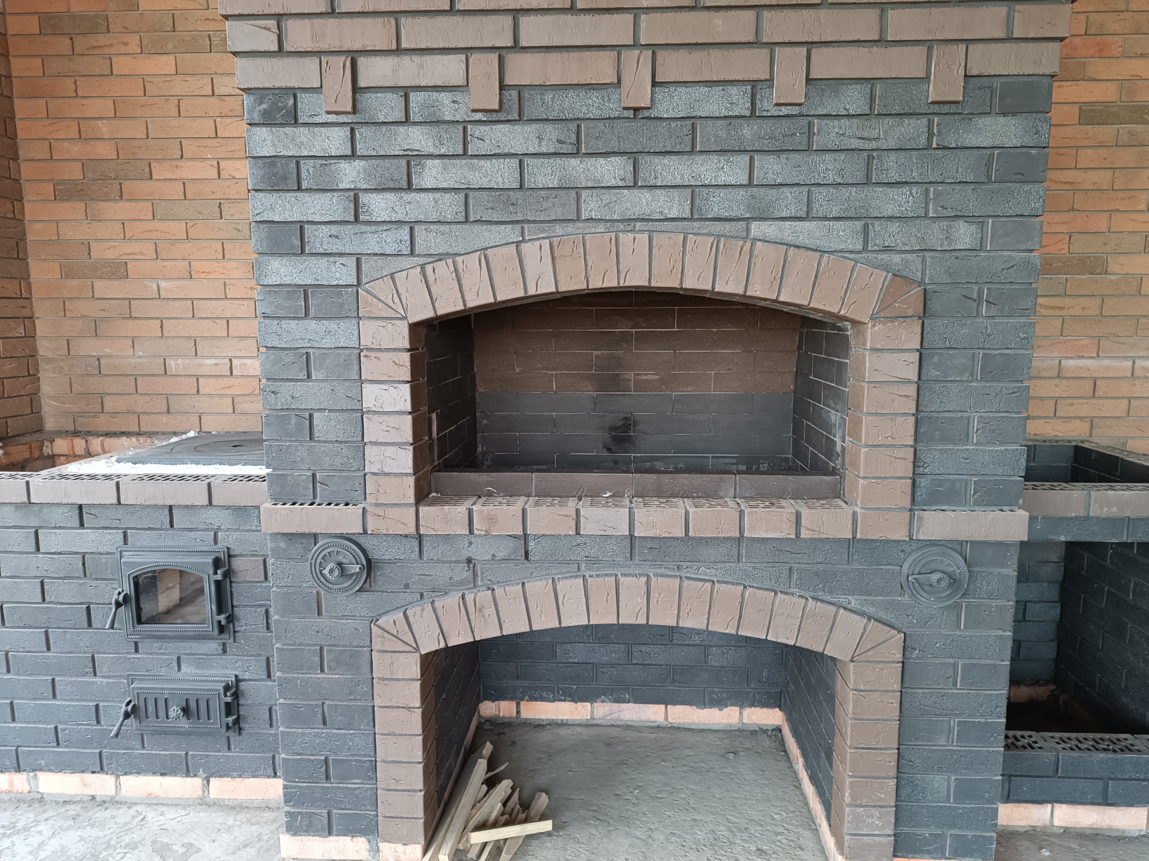 Кирпич огнеупорный Montenegro SHA 5 Black Cuprum 230x114x65 мм 2