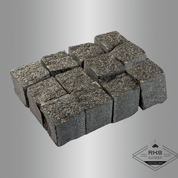 Гранитная брусчатка Габбро, Пилено-колотая, 50x50x50 мм в Брянске