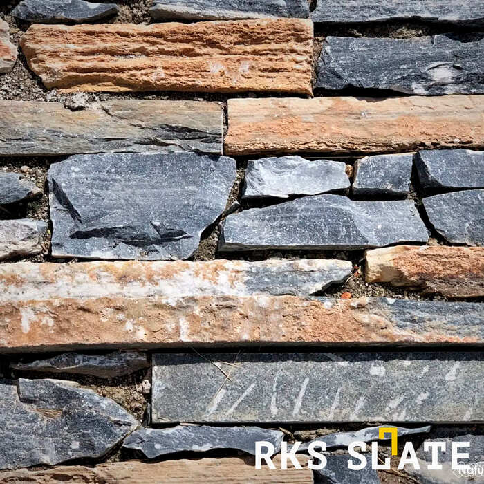 Фасадный облицовочный камень Rusty Black Quartz Strips в Брянске