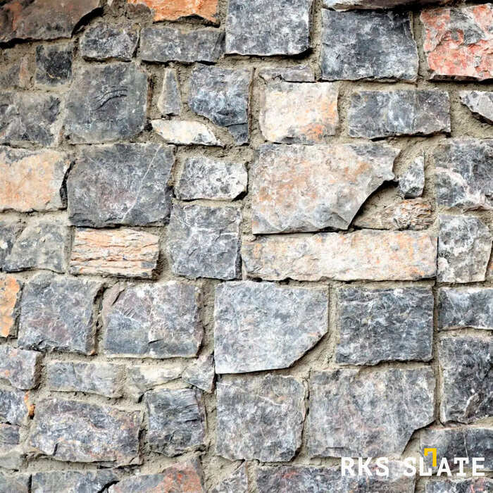 Фасадный облицовочный камень Black Marble Castle в Брянске