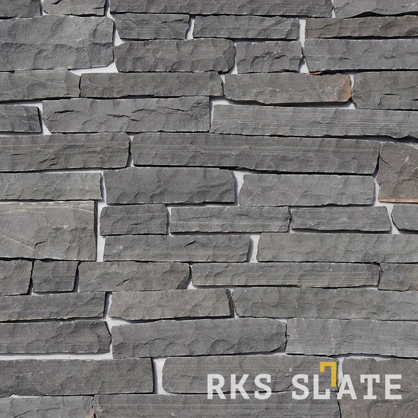 Фасадный облицовочный камень Sagar Black Sandstone Strips в Брянске